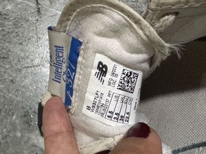 New Balance 327 Women Sneaker
