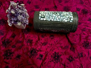 Jodhpuri Trending Clutch