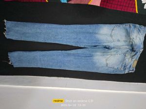 👖