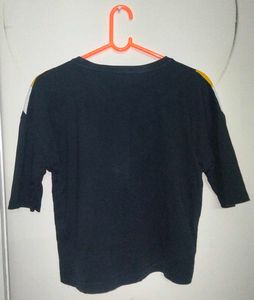 Black Tshirt