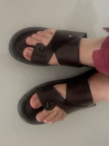 Mens Brown Flipflop