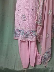 Send 🫴 Offer Rasgulla Pink Dress