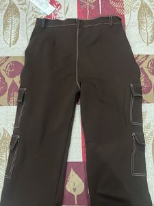 L. Lady Brown Cargo Pants