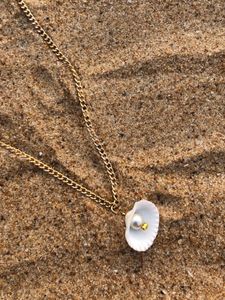 Seashell Pearl Gold Necklace