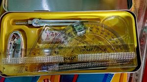 Hello geometry 2 box  ( added free sketch pen )