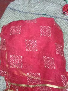 the saree is in very good condition