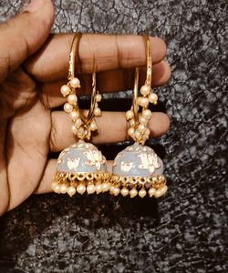LC Jewellz Gold Toned And Grey Dome Shaped Jhumka