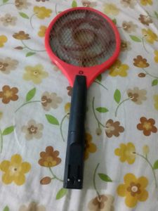 Buy 1 mosquito racket get another free
