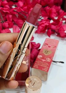 Charlotte Tilbury Matte Revolution Lipstick