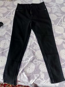 Black Jeans