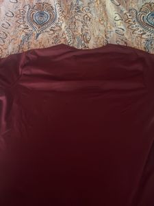 maroon tshirt for men super comfortable