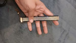 Sparkling Rhinestone Choker