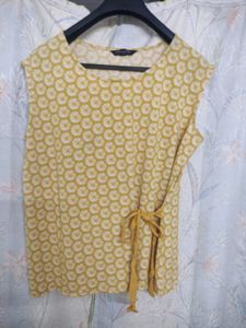 Banana republic top