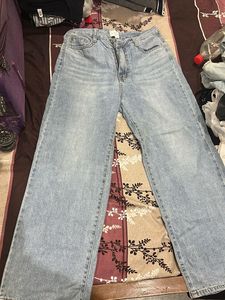 Wide Leg Jeans - Light Wash