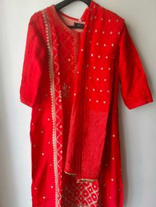 Don&#39;t Miss The Deal Bright Red Suit Set