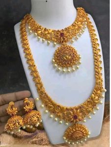 Women's Jwellery With Earings