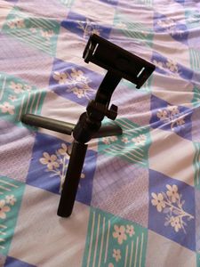 At  Solutions XT-02 Bluetooth Selfie Stick