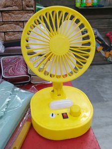Fan Light Typ Charging Awilaibale
