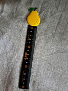 Yellow 🍐 15 Cms Cute Ruler