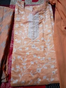 Beautiful Peach Seroskhi Work Suit