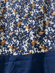 Chic Floral &amp; Navy Dress