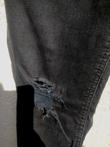 Ripped Black Original Denim Jeans 👖 Women