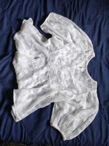 oversized white top