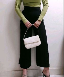 Black Colour its Fits 28, 30 And Side Zip