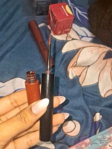 lip liner and balm comb