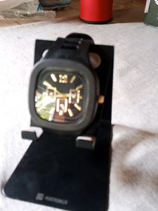 Men Analog Watch ⌚