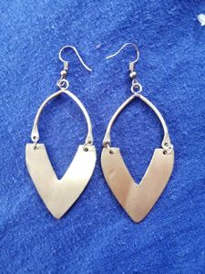 AJIO - Handmade V- Cutout Dangles Earrings