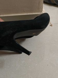 For Sale: DressBerry Pencil Heels – Like New