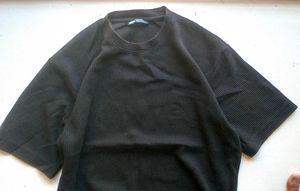 BLACK ZARA MEN TEE . Authentic Product For Sale