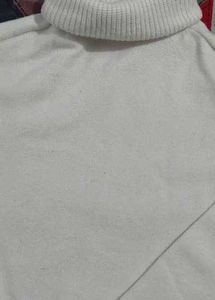 Zara White cropped turtleneck sweater