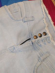 High Waist Jeans