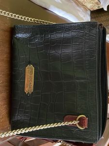 Chic Crossbody Bag
