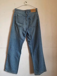 H&amp;M Straight Jeans