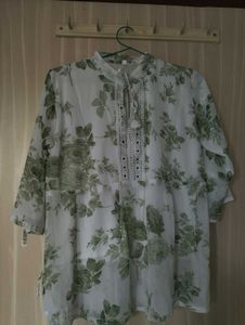 Floral Print Top💚