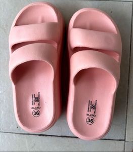 Zudio Pink Slides