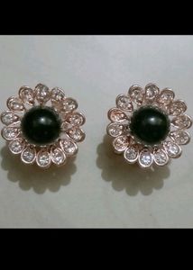 Combo Studs And Hair Mask