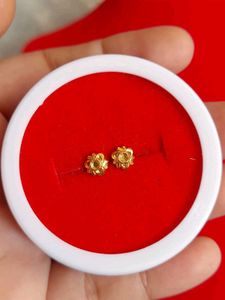 Beautiful New Flowers Desine Studs