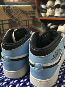 Nike Jordan 1 Mid