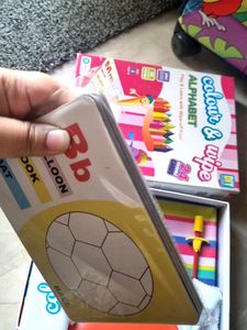 UNIQUE COLOUR AND WIPE CARDS!!