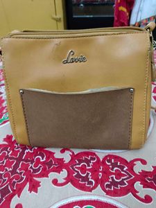 Cross bag from women