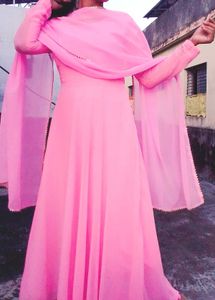 Elegant Pink Kurta Set