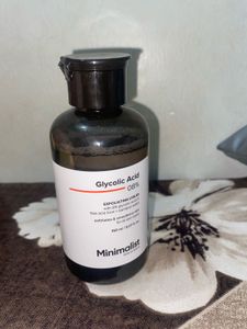 Minimalist Glycolic Acid 8% Exfoliating Liquid