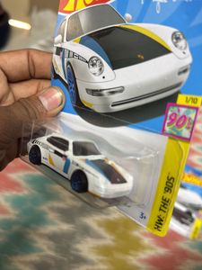 HOT WHEELS 96 PORSCHE CARRERA IMPORTED