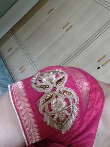 Elegant Peach Silk Sari with Equisite Border