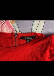 FOREVER 21 RED SEXY TOP