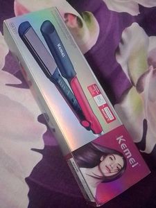 Kemei Hair Straightener